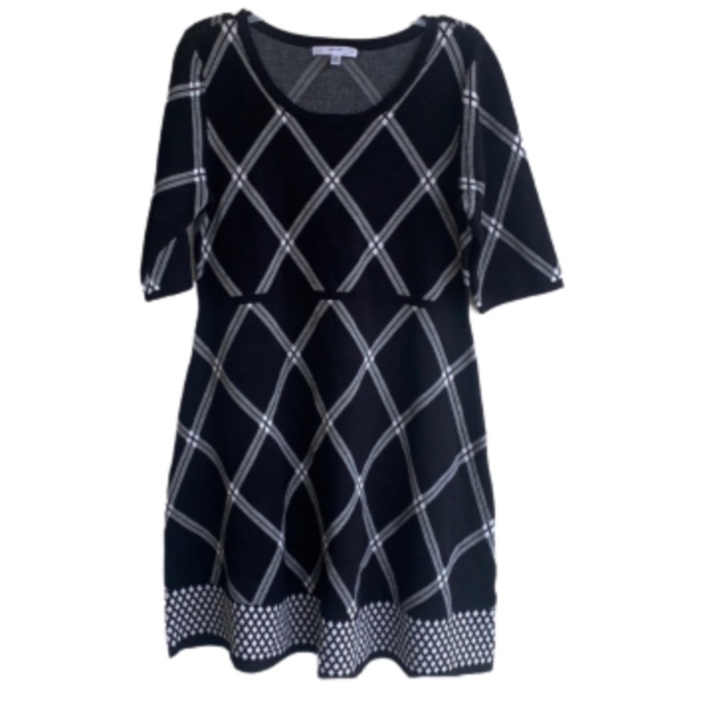 Studio One short sleeve checkered dress